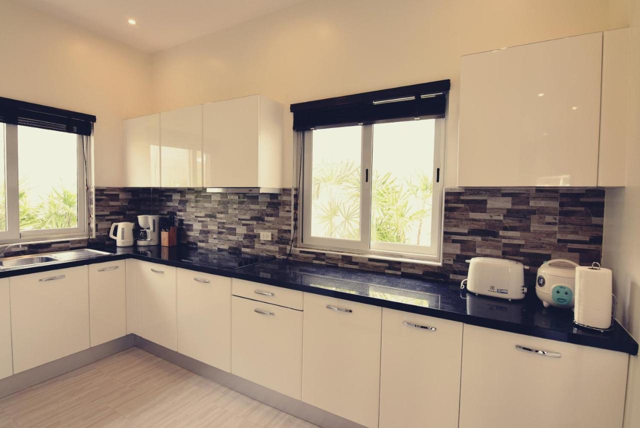 Anthuria Villa *